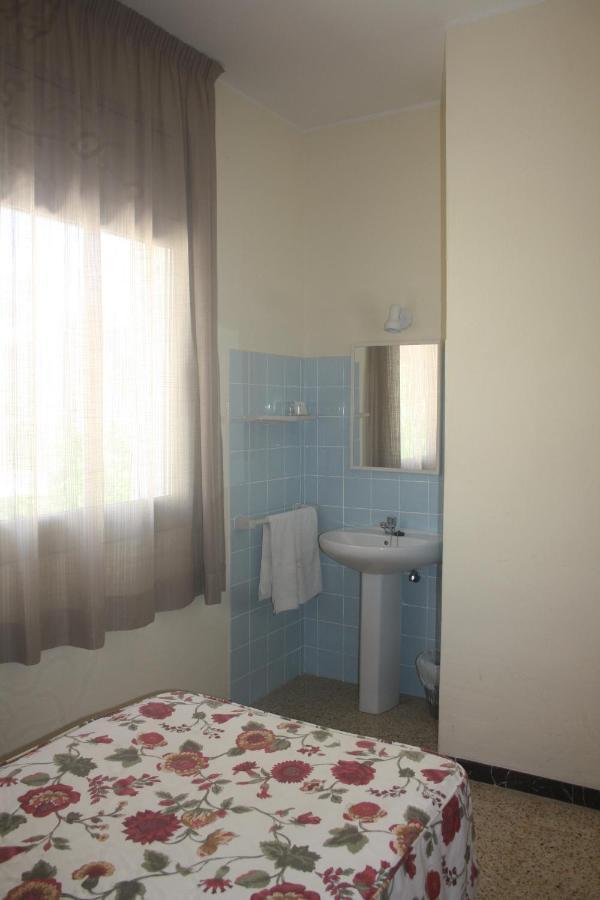Hostal Torre Mar Salou Exterior foto