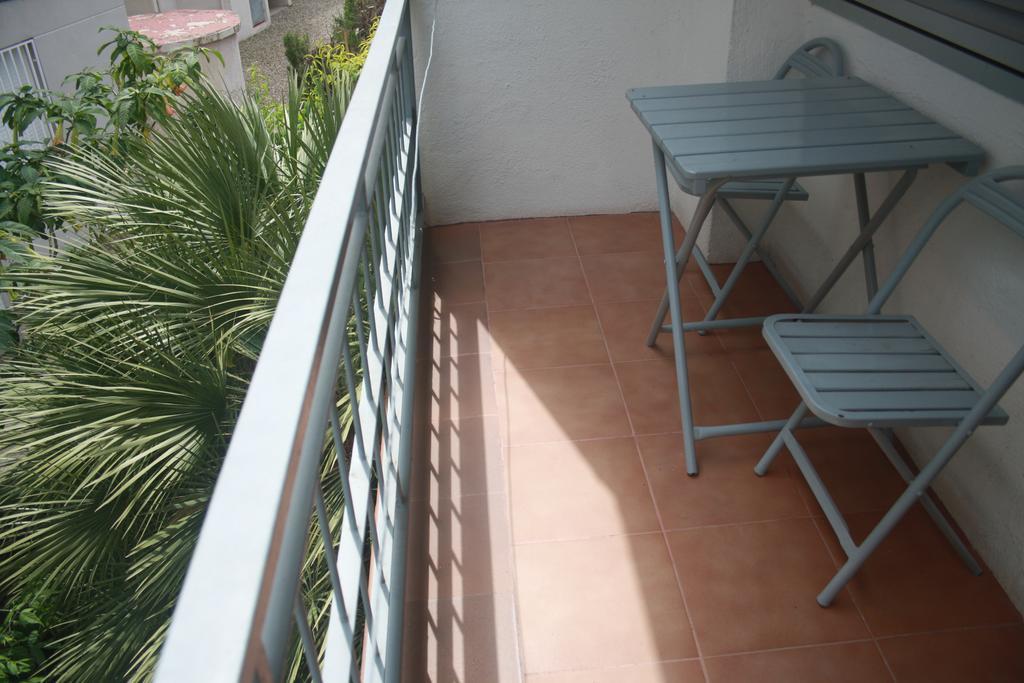 Hostal Torre Mar Salou Exterior foto